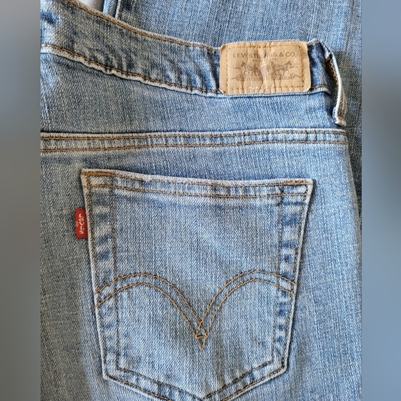 Levi 515 Boot Cut Jeans - Sz 10M, Light Wash, EUC - Picture 5 of 10